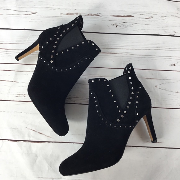 Vince Camuto Shoes - NWT Vince Camuto Consheta Studded Booties.Size 9.5